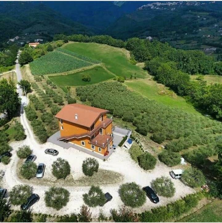 Santa Giusta Villa Picinisco Exterior photo
